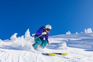开云体育-詹姆斯存在感拉满，公牛掀翻凯尔特人，当传奇阴影笼罩新王之战